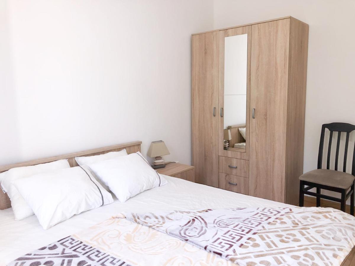 Lavender Bay Apartment D9 Donji Morinj Ngoại thất bức ảnh